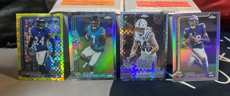 Tyler Warren Rookie Card Lot
