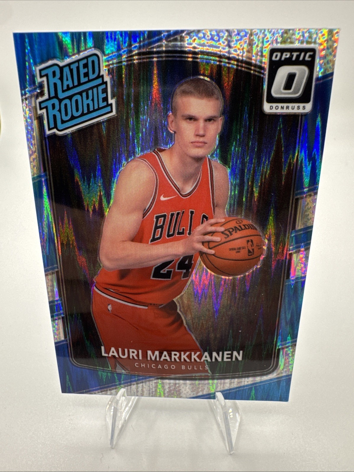 2017-18 Panini Donruss Optic Lauri Markkanen Shock Prizm Rated Rookie #159 Bulls