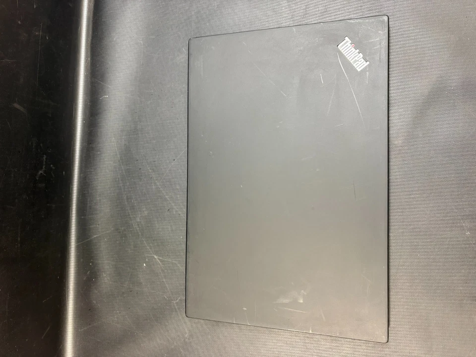 Lenovo ThinkPad X1 Carbon · i5-7300U · 8GB · 256GB, photo 4 of 4
