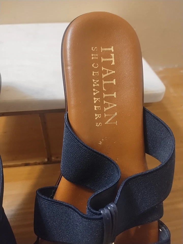 Italian Shoemakers Size 7.5 Sandal Flip Flop Black Fabric Women M - Image 2 of 4