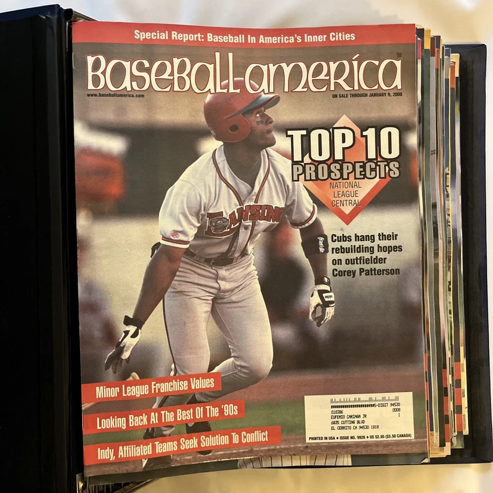 Lote de 25 números de revista Baseball America 2000 carpeta MLB Derek Jeter Bonds Foto 2 de 4