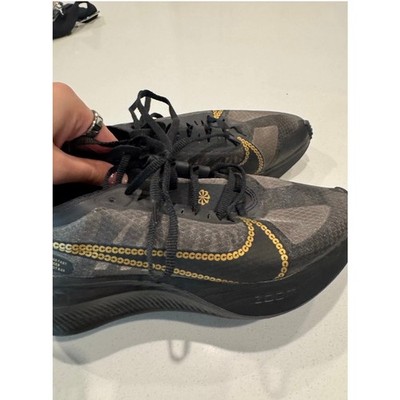 Nike Women's Zoom Gravity Glam Dunk running sneakers
