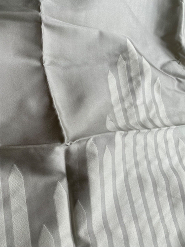 1.68m x 140cm Silk & Cotton Cream/Putty Brocade Furnishing fabric remnant crafts - Picture 4 of 5