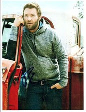 Joel Edgerton Signed Autographed 8x10 Photo Star Wars Loving Bright COA VD