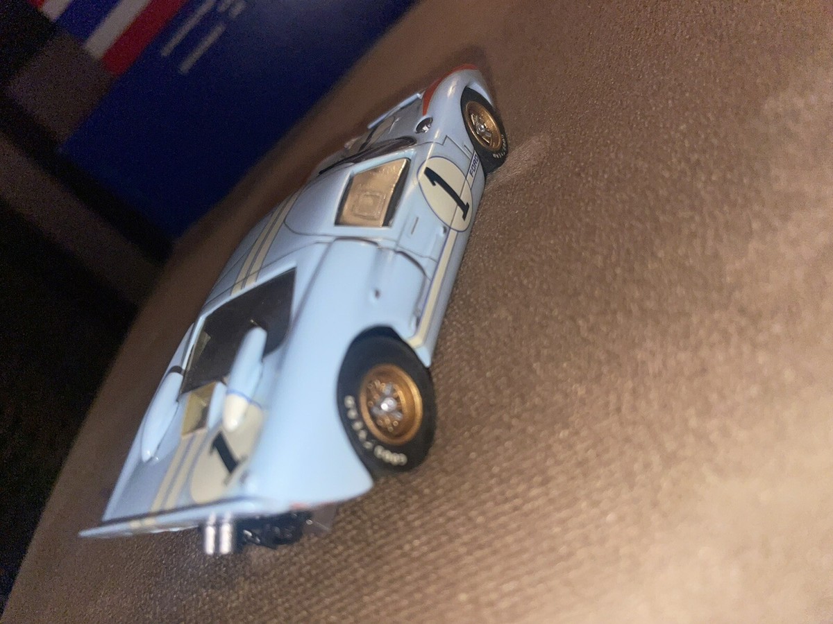 【123】様 1966 Ford GT40 Mk II #1 Ken Miles Le Mans in 1:43 Scale by CMR by