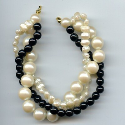 VINTAGE JAPAN PEARL & JET ACRYLIC 3 STRAND ROUND & NUGGET BEADED 8'' SECTION 1595