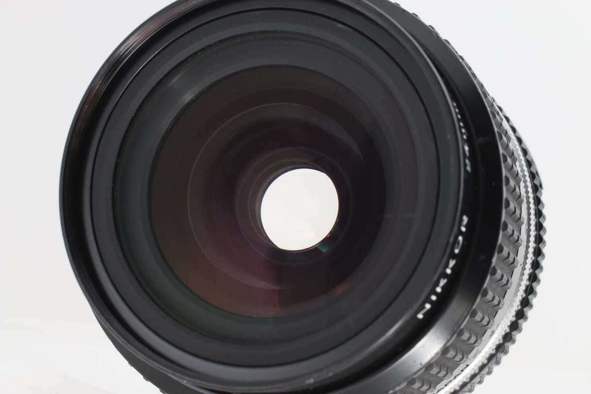 Near MINT Nikon Ai-s Nikkor 24mm f2 AIS Wide Angle MF Lens From