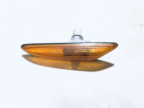 8382104 Seitenblinker (Kotflügelblinker) Vorne Rechts e130623 BM DE964423-13