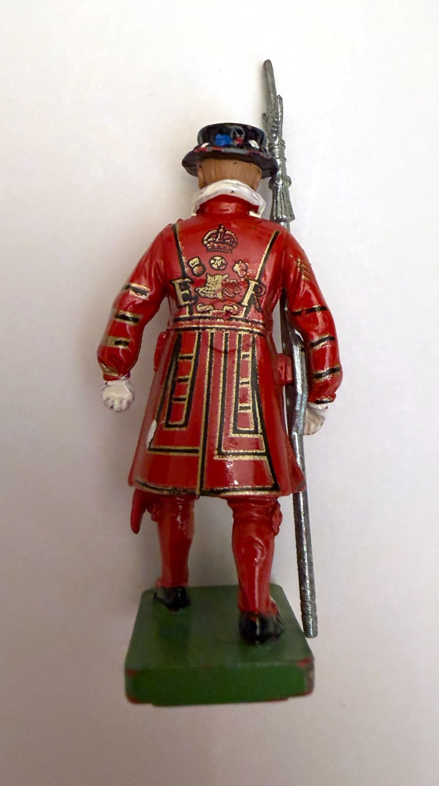W Britains Toy Soldiers 1990 (Set of 7) - Scots Guard, Beefeater, Life Guards