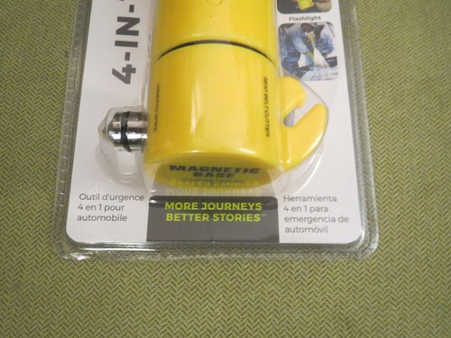 Travelon 4-In-1 Emergency Car Tool, Yellow, Needs 2 AA Batteries Not Included - Picture 2 of 10