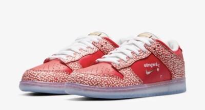 Nike SB Dunk Low OG QS x Stingwater Gr. 44 Neu