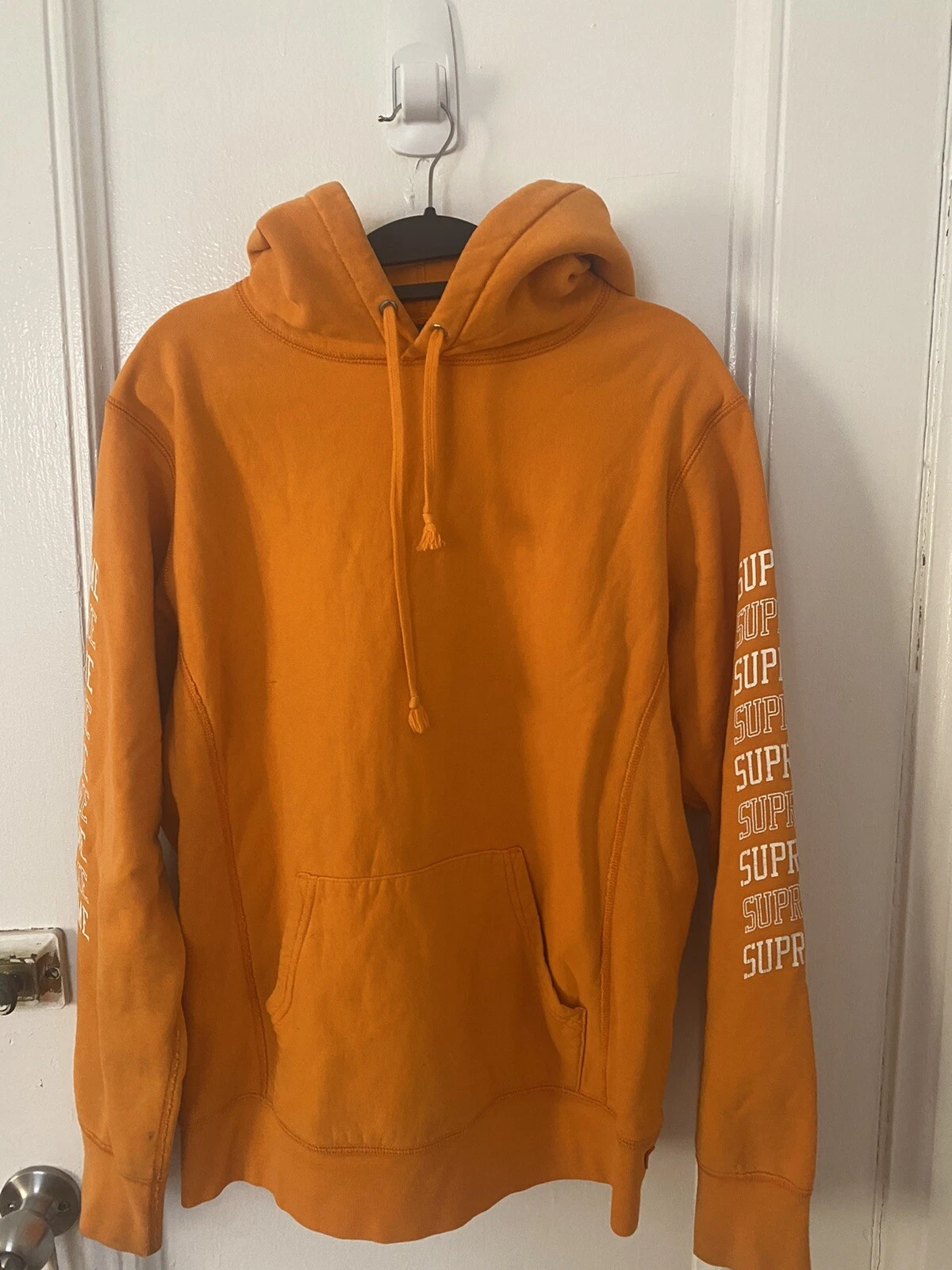 Sweat à capuche Orange Supreme
