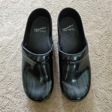 Dansko Patent Leather Clog Size 37 Black With Animal Print Design