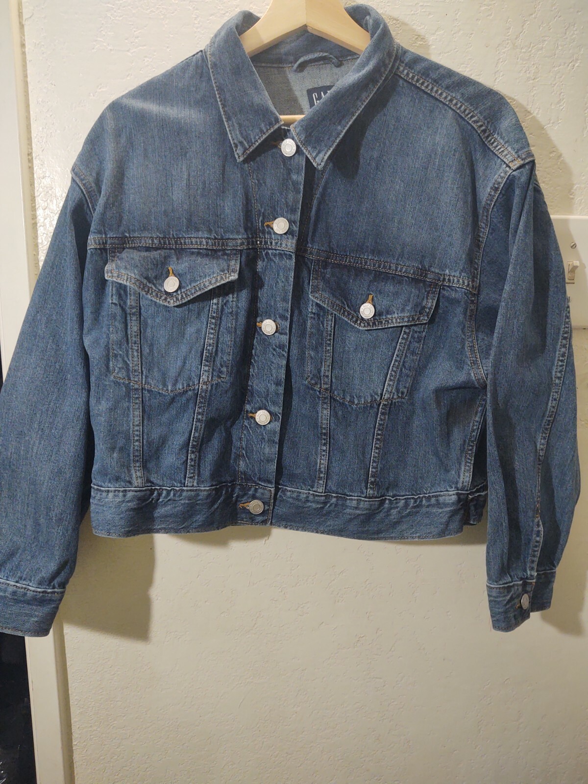 GAP Embriodered Patchwork Logo Denim Jacket, size… - image 5