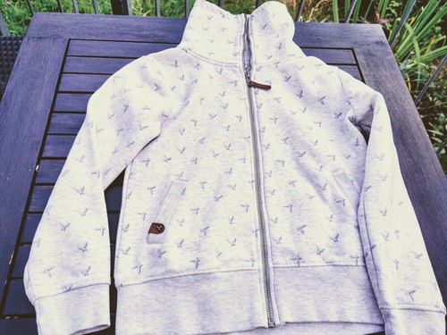 Schöne dicke Sweatjacke von Yigga in Größe 134/140