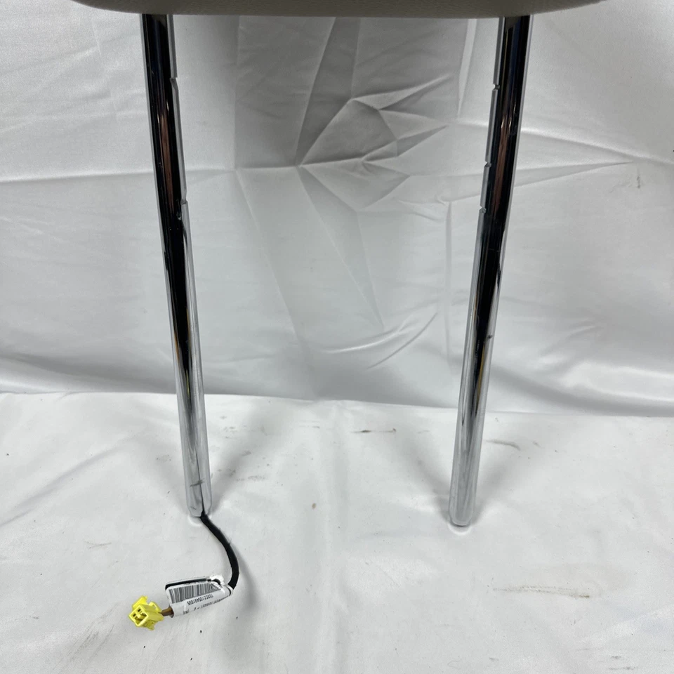 11-19 道奇 Grand Caravan Active 头枕 TAN 皮革乙烯基头枕 原始设备制造商 — 第 3/4 张图片