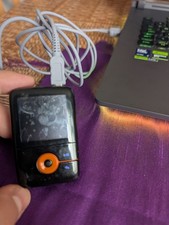 CREATIVE ZEN V MP3 Player 1GB MUSIC PLAYER , please read the description 