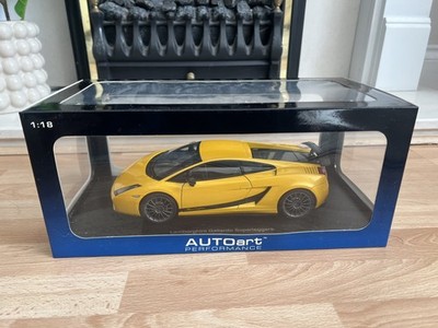 Lamborghini Gallardo Superleggera gelb Maßstab 1:18 Diecast Modellauto von Autoart