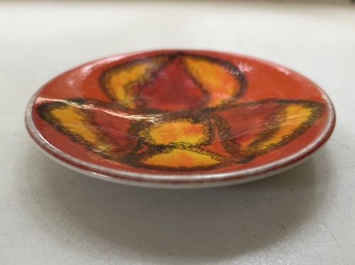 Vintage Poole Pottery Delphis Small Plate Bold Abstract Design Orange Red - Picture 6 of 7