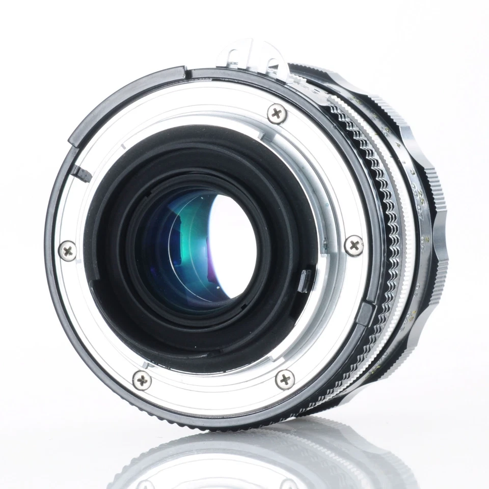 Lente gran angular Nikon Ai NIKKOR-N.C Auto 24 mm f/2,8 de Japón [Exc+5] - Imagen 3 de 4