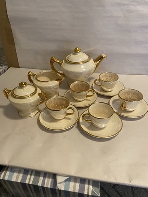 VTG 22 K TEA SET IRIDESCENT LUSTERWARE TEAPOT,SUGAR BOWL LIDS GOLD DECOR SET