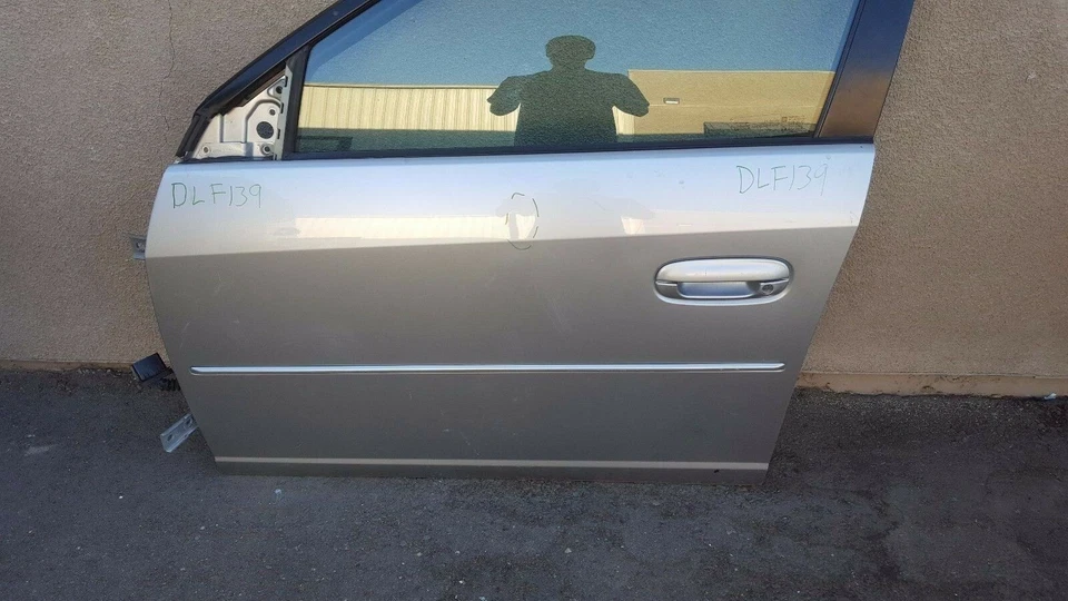 2003-2007 CADILLAC CTS FRONT LEFT DRIVER DOOR SHELL PANEL OEM DLF139 - Image 3 of 4