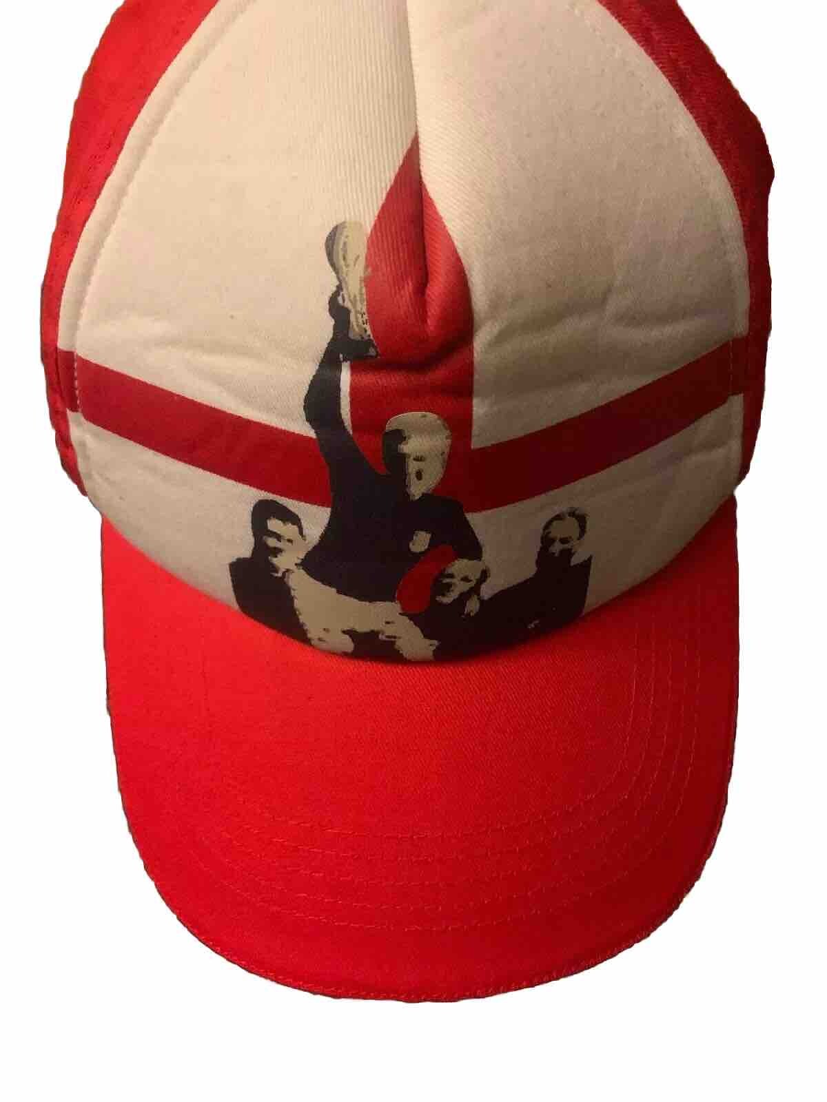 Foto 1 di 12