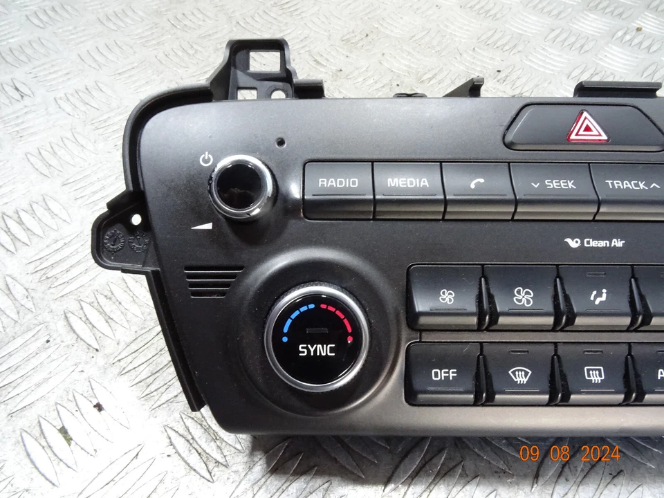 2016 KIA SPORTAGE 2 ISG MK4 QL ESTATE 5DRS HEATER AC CLIMATE CONTROLS *7987 - Image 3 of 4