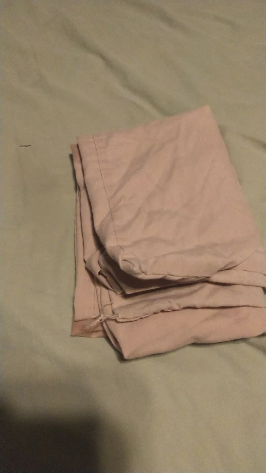 Funda de almohada marrón claro {JCP} [Hogar] 29 pulgadas por 19,5 pulgadas Foto 3 de 4