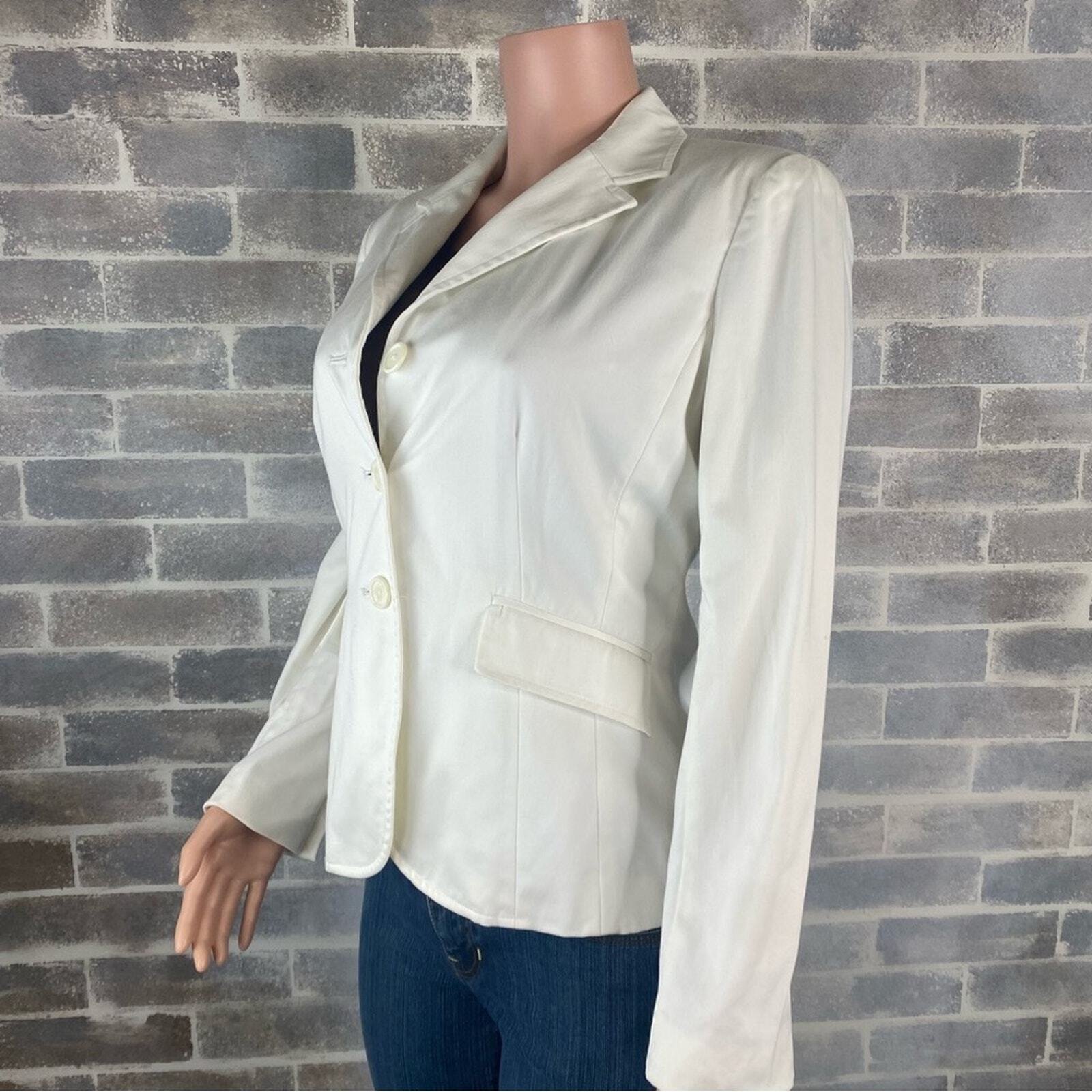 Fully Lined Classic Length Single Breasted Worthi… - image 2