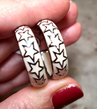 EARRINGS STAR HOOPS WHITE STAR 1 INCH STAINLESS STEEL 316L SURGICAL QUALITY NEW