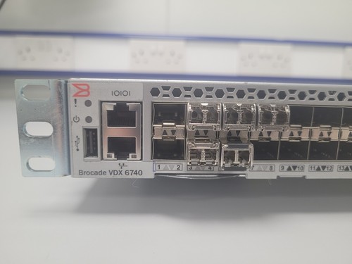 Commutateur réseau Brocade BR-VDX6740-48-R 48x 10GbE SFP + 4x 40GbE QSFP + FCoE - Photo 5/5