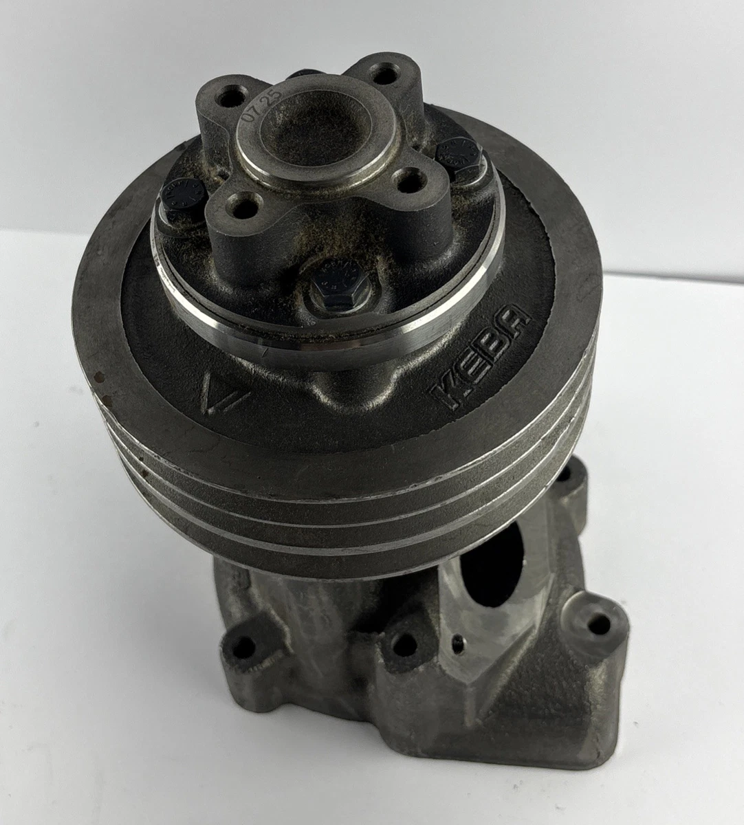 787767 4804424 Water Pump fits Volvo Tractor LM 621 LM 622 LM 641 LM 642 T700 photo 5