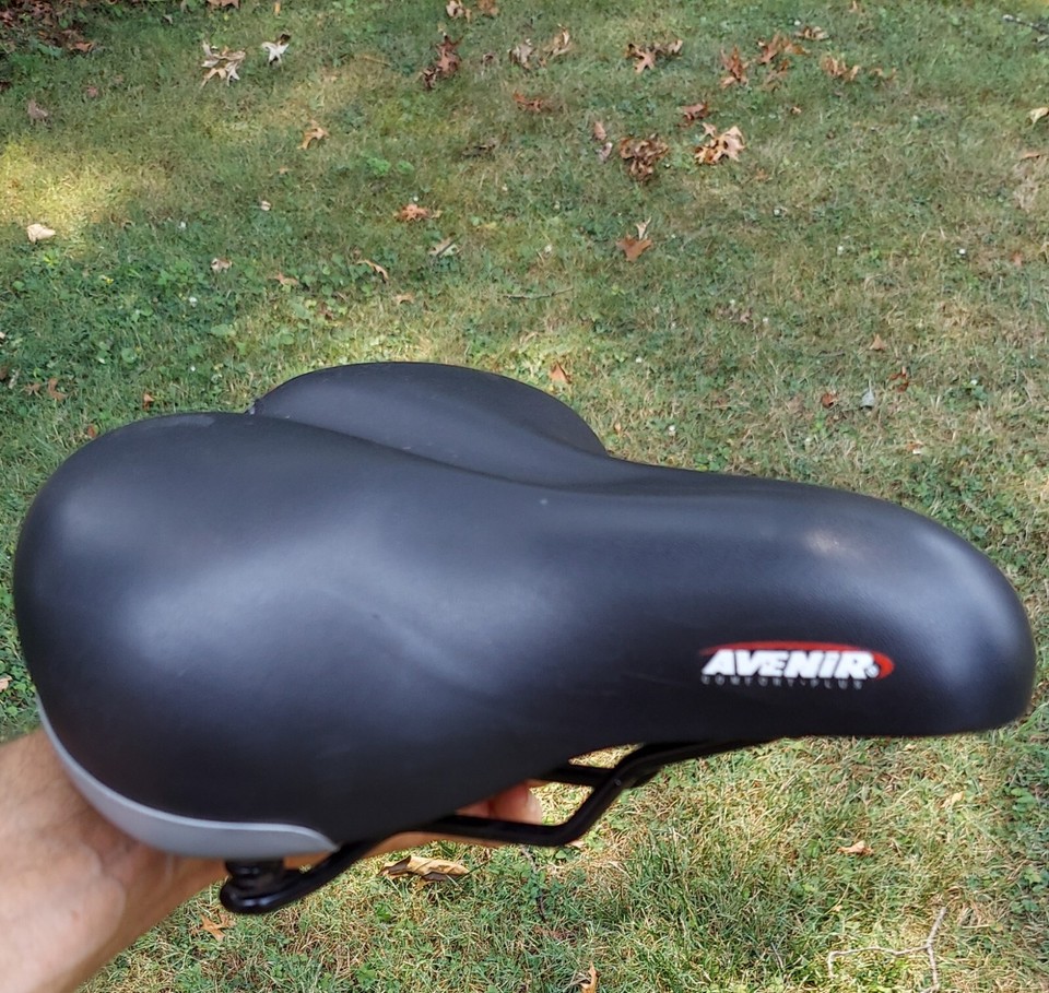Avenir Coil Spring Comfort Plus Bicycle Bike Seat Saddle Black Wide