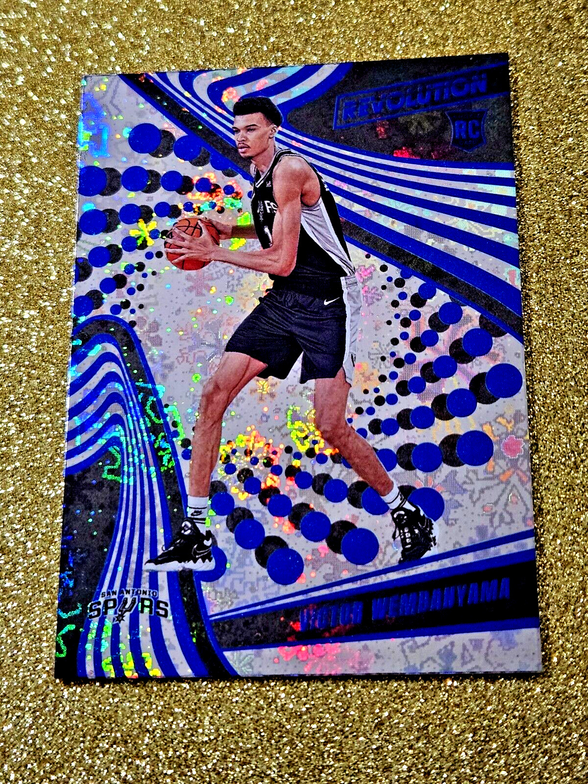 2023-24 Panini Revolution Victor Wembanyama Rookie Holo Foil Winter RC #104 💥 view 5