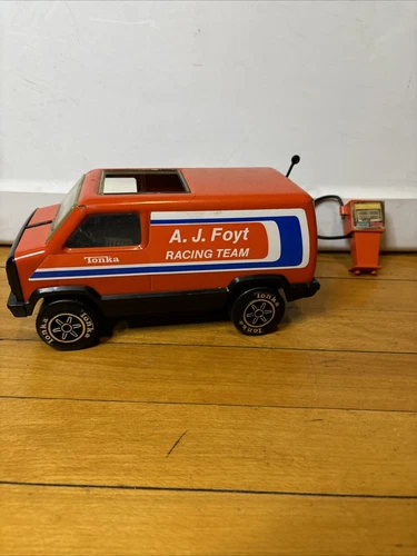 Vintage AJ Foyt Racing Team Van Pressed Steel Metal Orange Tonka 8" 1979