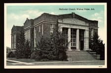 POSTCARD : ARKANSAS - WALNUT RIDGE AR - METHODIST CHURCH BLUE SKY SERIES