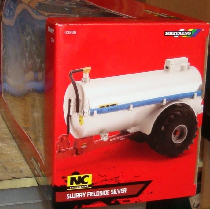 ROADSIDE SLURRY TANKER  - (SILVER)   - 1:32 SCALE - BRITAINS  43238 - Image 4 of 4