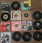 Goup of 45's  the 50'-80's.  Lot of 50+   Elvis Presley    Queen    Neil Diamond