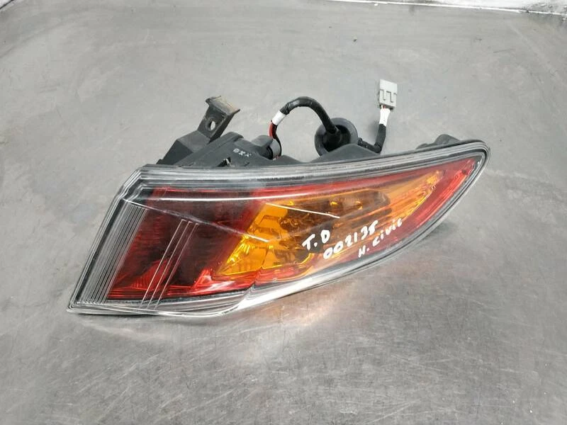 265100 piloto trasero derecho para HONDA CIVIC BERLINA 5 (FK) 1.8 VTEC 415957 - Imagen 4 de 4