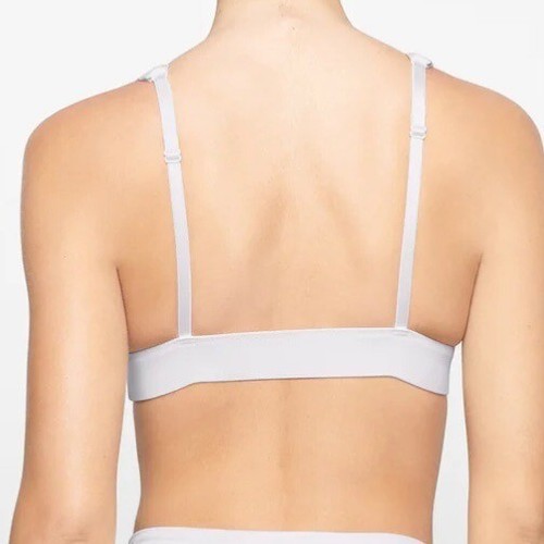 SKIMS Swim Plunge Bikini Top + Thong Bottom Marble 4X - Picture 4 of 15