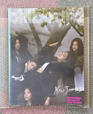 Billboard Artist New Jeans Ver.B From Japan used