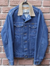 Vintage 1980s Wrangler Denim Jacket Mens Large Corduroy Collar USA Made Trucker