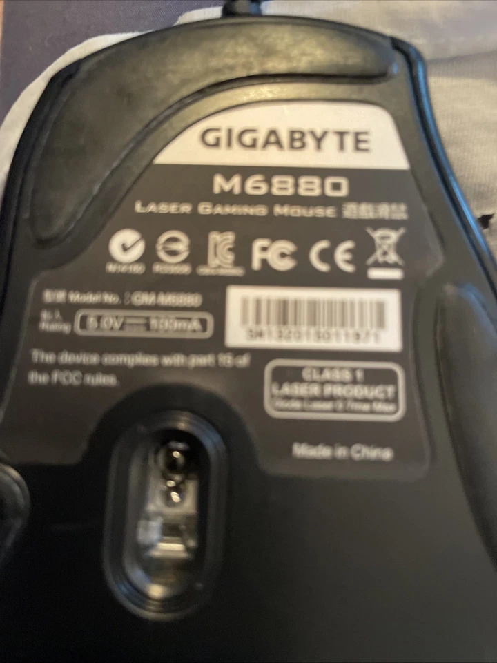 Gigabyte Laser Gaming Mouse M6880 - Image 4 of 4