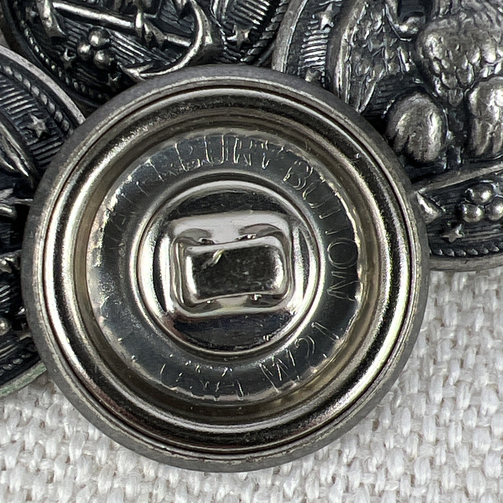 Picture 8 of 9