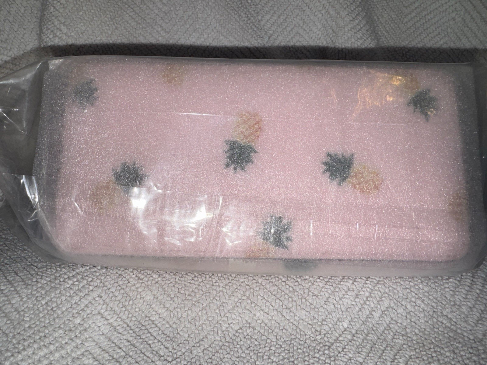 Kate Spade(Pineapple Print) Handbag, Makeup Case, And Billfold thumbnail 9