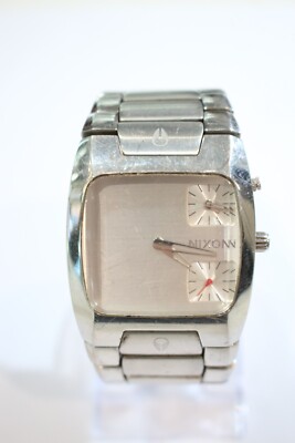 ✨レア✨ NIXON ニクソン THE BANKS バンクス シルバー Limited Edition Nixon Banks Watch | Silver / Red | Analog GMT