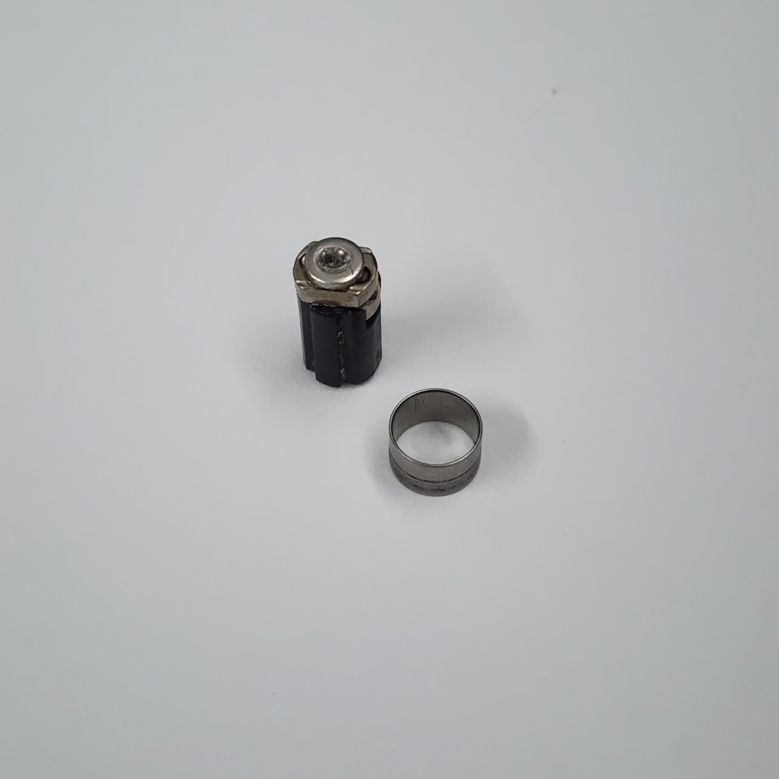 Nintendo DS Lite Hinge and Metal Ring Replacement! AUTHENTIC, OEM, USED ...