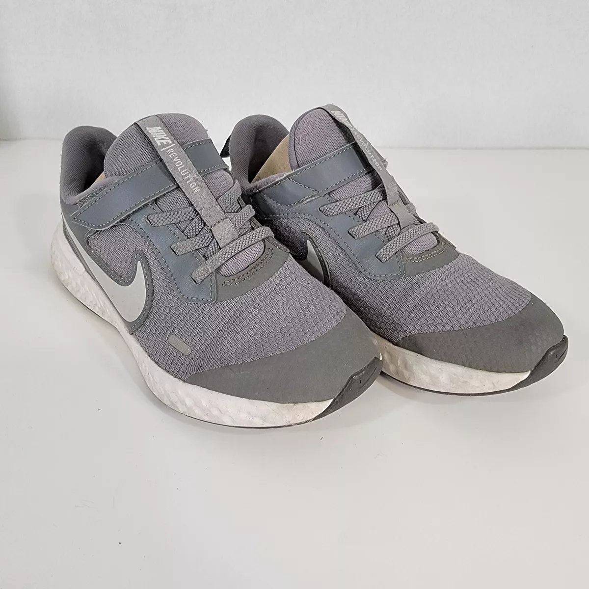 Nike Boys Revolution Running Shoes Sneakers Size 3Y | eBay