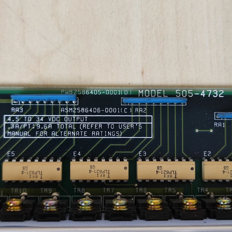Texas Instruments SIMATIC TI505 505-4732 32-point digital output module - Image 3 of 4
